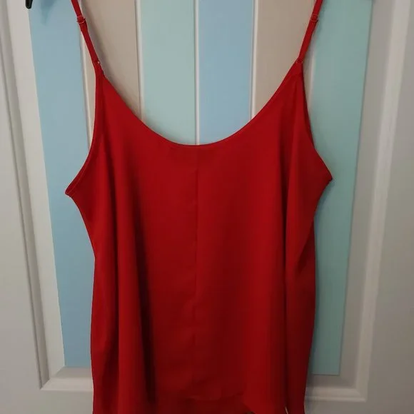 NWOT APT 9 Essentials Red Sheer Tank Sz L - Picture 4 of 8